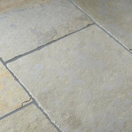 Natural stone Porto Tumbled Limestone 600xrandomx22mm